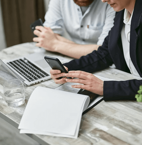 Skicklig Finvoro illustration av supportteam